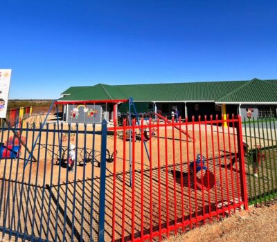 HERTZOGVILLE CELEBRATES NEW COMMUNITY CRÈCHE